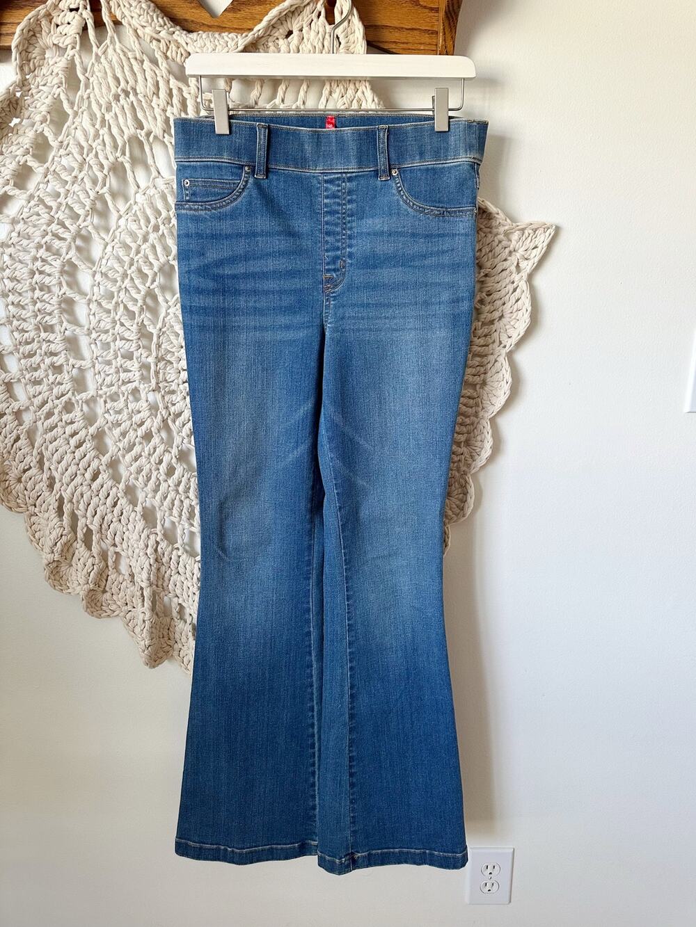 Spanx Pull On Flare Jeans Medium Wash High Rise Size Medium